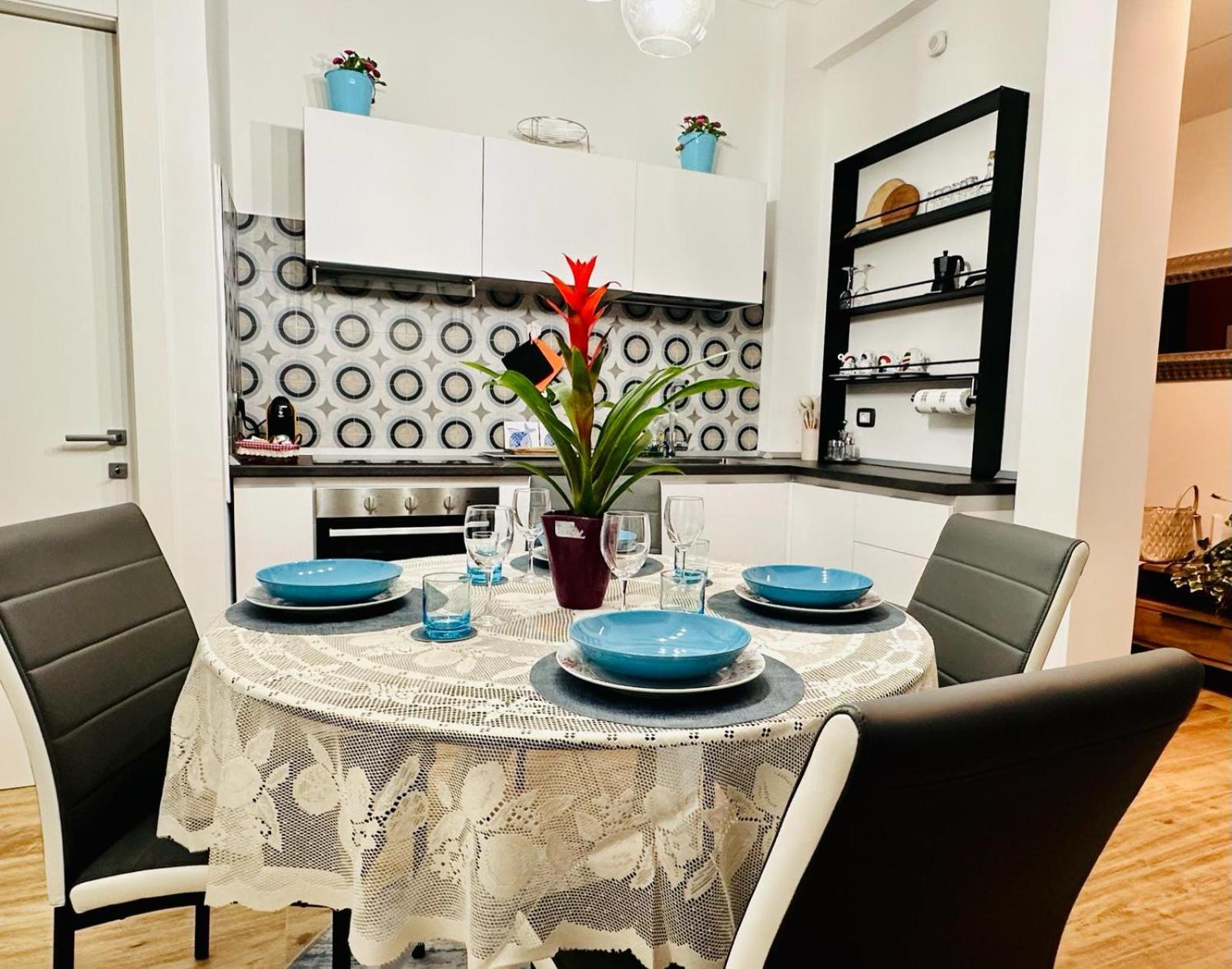 Lombardo'S Family - Free Private Parking 700M From The Station! Διαμέρισμα Λα Σπέτσια Εξωτερικό φωτογραφία